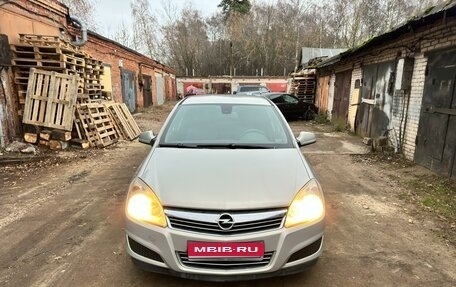 Opel Astra H, 2010 год, 595 000 рублей, 1 фотография