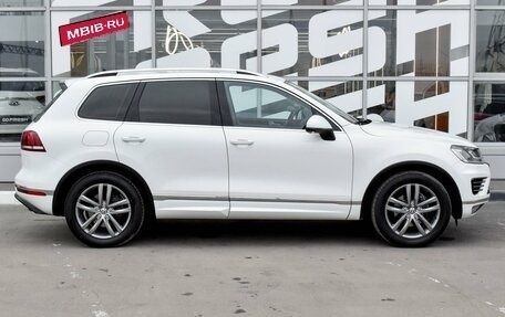 Volkswagen Touareg III, 2017 год, 3 780 000 рублей, 5 фотография