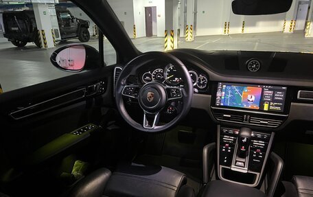 Porsche Cayenne III, 2019 год, 8 000 000 рублей, 12 фотография