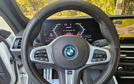 BMW i4, 2022 год, 6 320 000 рублей, 11 фотография