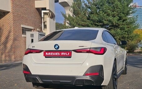 BMW i4, 2022 год, 6 320 000 рублей, 8 фотография