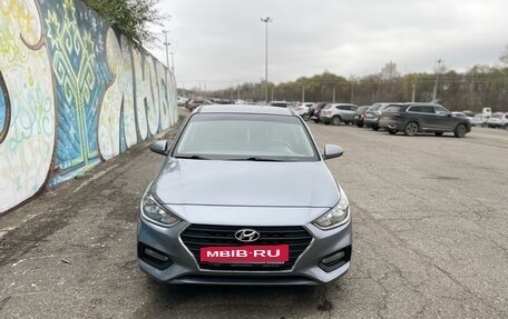 Hyundai Solaris II рестайлинг, 2018 год, 1 400 000 рублей, 9 фотография