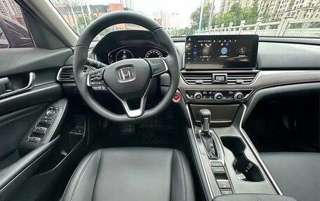 Honda Accord IX рестайлинг, 2021 год, 2 300 000 рублей, 16 фотография