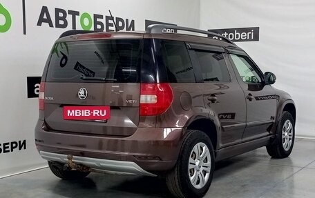 Skoda Yeti I рестайлинг, 2015 год, 1 157 000 рублей, 10 фотография