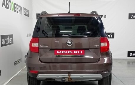 Skoda Yeti I рестайлинг, 2015 год, 1 157 000 рублей, 8 фотография