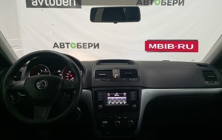 Skoda Yeti I рестайлинг, 2015 год, 1 157 000 рублей, 14 фотография