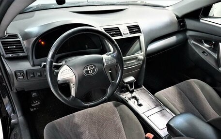 Toyota Camry, 2011 год, 1 099 800 рублей, 8 фотография