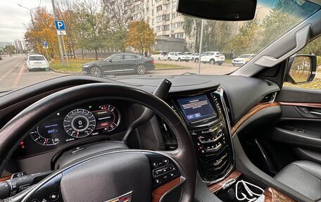 Cadillac Escalade IV, 2016 год, 4 000 000 рублей, 1 фотография