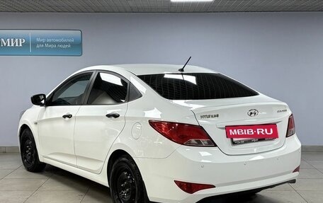 Hyundai Solaris II рестайлинг, 2014 год, 900 000 рублей, 7 фотография