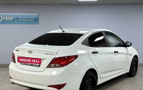 Hyundai Solaris II рестайлинг, 2014 год, 900 000 рублей, 5 фотография