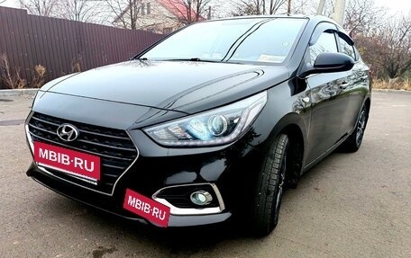 Hyundai Solaris II рестайлинг, 2018 год, 1 600 000 рублей, 4 фотография