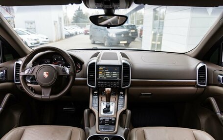 Porsche Cayenne III, 2013 год, 3 198 000 рублей, 13 фотография