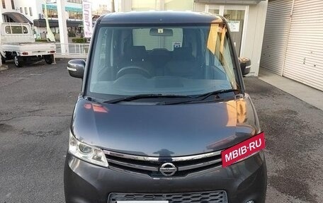 Nissan Roox, 2011 год, 590 009 рублей, 2 фотография