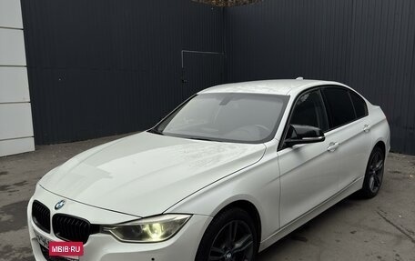 BMW 3 серия, 2013 год, 1 550 000 рублей, 6 фотография