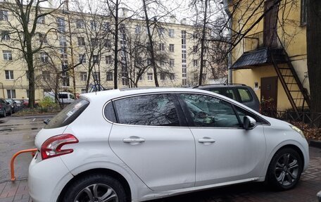 Peugeot 208 II, 2014 год, 830 000 рублей, 3 фотография