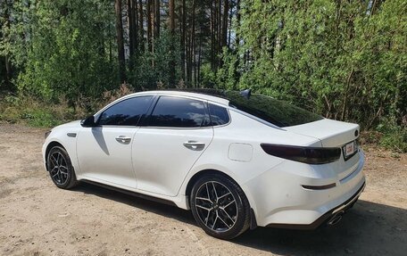 KIA Optima IV, 2018 год, 2 450 000 рублей, 5 фотография