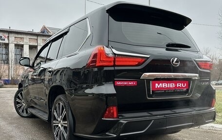 Lexus LX III, 2017 год, 8 500 000 рублей, 16 фотография