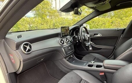 Mercedes-Benz CLA, 2015 год, 1 380 000 рублей, 13 фотография