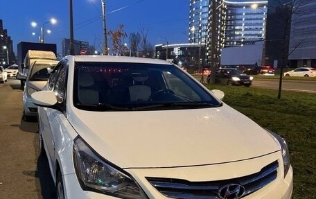 Hyundai Solaris II рестайлинг, 2014 год, 1 100 000 рублей, 6 фотография