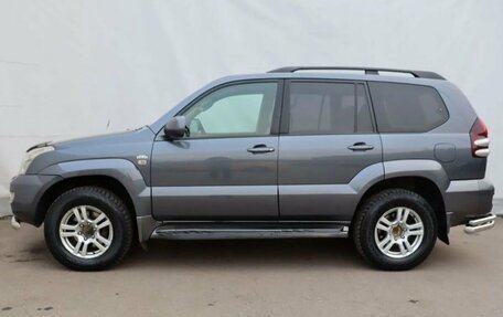 Toyota Land Cruiser Prado 120 рестайлинг, 2008 год, 2 299 000 рублей, 8 фотография