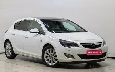 Opel Astra J, 2011 год, 778 000 рублей, 1 фотография