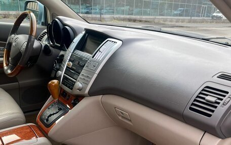 Lexus RX II рестайлинг, 2005 год, 2 050 000 рублей, 24 фотография