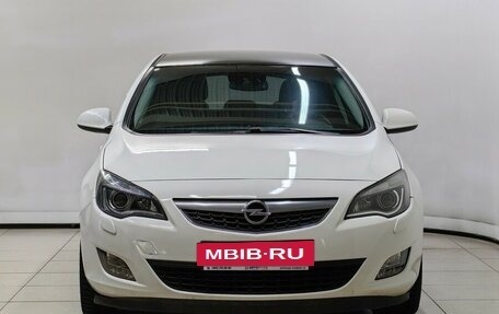 Opel Astra J, 2011 год, 778 000 рублей, 3 фотография