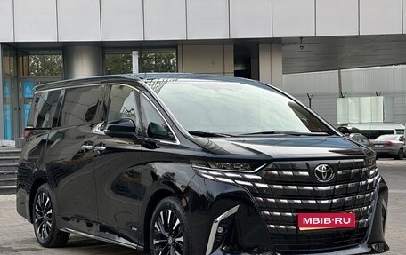 Toyota Alphard, 2024 год, 17 000 000 рублей, 1 фотография