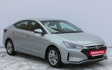 Hyundai Elantra VI рестайлинг, 2019 год, 1 690 000 рублей, 3 фотография