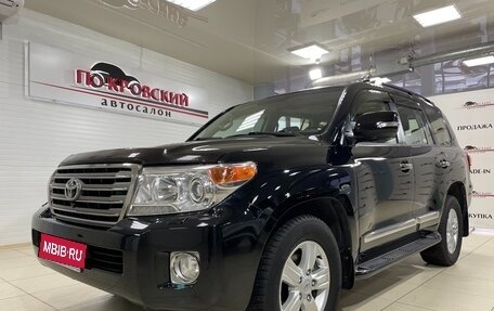 Toyota Land Cruiser 200, 2013 год, 4 750 000 рублей, 1 фотография