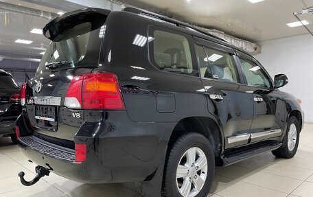 Toyota Land Cruiser 200, 2013 год, 4 750 000 рублей, 6 фотография