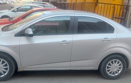 Chevrolet Aveo III, 2013 год, 650 000 рублей, 2 фотография