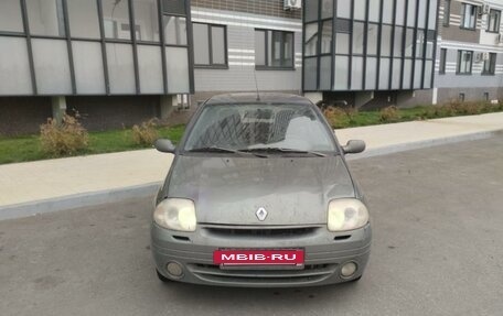 Renault Clio III, 2001 год, 2 фотография