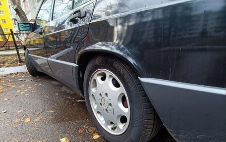 Mercedes-Benz 190 (W201), 1992 год, 280 000 рублей, 7 фотография