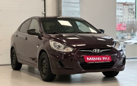 Hyundai Solaris II рестайлинг, 2013 год, 790 000 рублей, 3 фотография