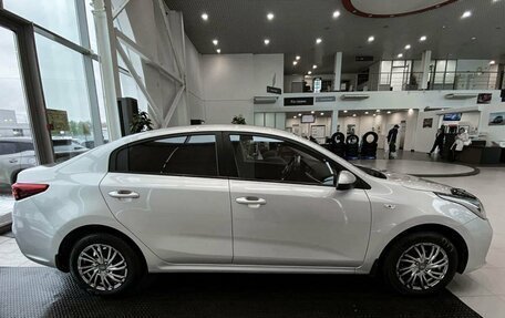 KIA Rio IV, 2017 год, 1 650 600 рублей, 5 фотография