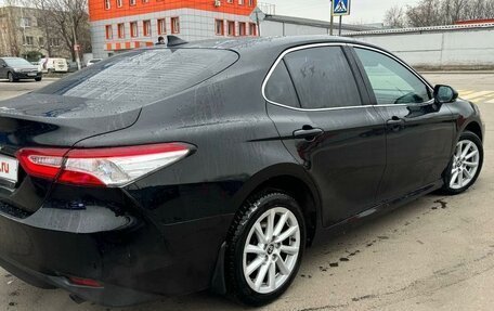 Toyota Camry, 2021 год, 2 500 000 рублей, 6 фотография