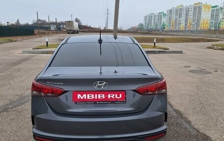 Hyundai Solaris II рестайлинг, 2021 год, 1 780 000 рублей, 3 фотография