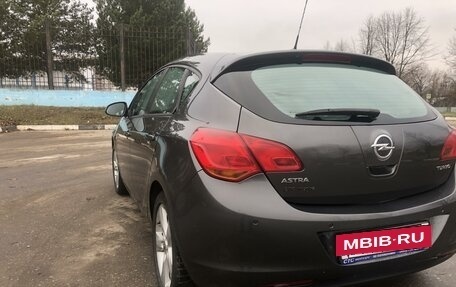 Opel Astra J, 2011 год, 990 000 рублей, 6 фотография