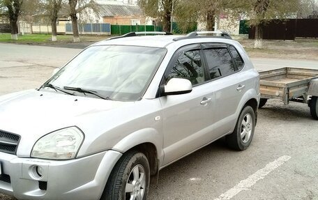 Hyundai Tucson III, 2005 год, 890 000 рублей, 1 фотография