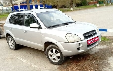 Hyundai Tucson III, 2005 год, 890 000 рублей, 2 фотография