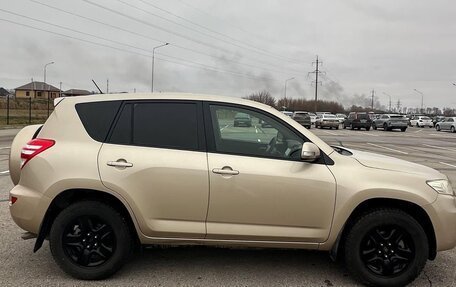 Toyota RAV4, 2010 год, 1 600 000 рублей, 4 фотография