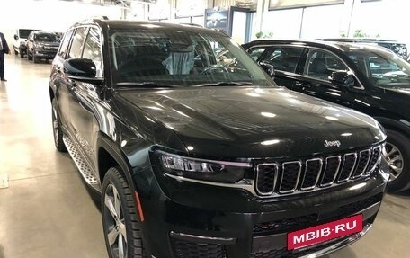 Jeep Grand Cherokee, 2022 год, 7 500 000 рублей, 3 фотография