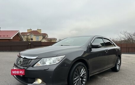 Toyota Camry, 2012 год, 1 939 000 рублей, 2 фотография