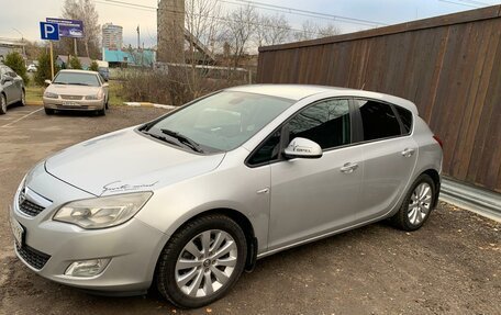 Opel Astra J, 2010 год, 700 000 рублей, 16 фотография