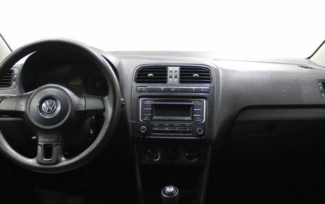 Volkswagen Polo VI (EU Market), 2013 год, 629 000 рублей, 14 фотография