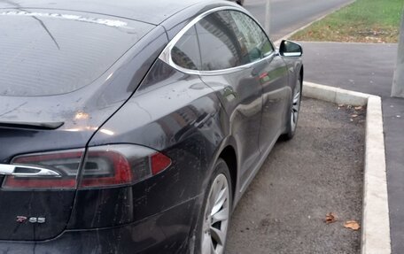 Tesla Model S I, 2013 год, 2 200 000 рублей, 4 фотография