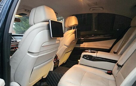 BMW 7 серия, 2012 год, 2 000 000 рублей, 12 фотография