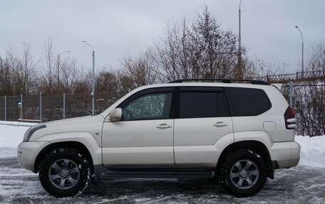 Toyota Land Cruiser Prado 120 рестайлинг, 2006 год, 2 600 000 рублей, 5 фотография