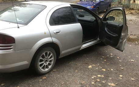 Dodge Stratus II, 2002 год, 250 000 рублей, 4 фотография